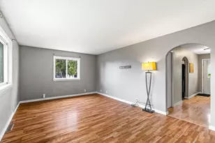 257 E McKinley Ave, Fall Creek, WI 54742 - Photo 7