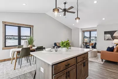 485 Coyote Way, New Richmond, WI 54017 - Photo 9