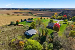 696 Buttercup Ct, Hudson, WI 54016 - Photo 33