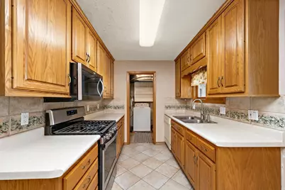 7200 Upton Avenue S, Richfield, MN 55423 - Photo 13