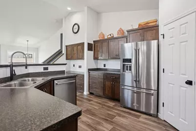 39744 Fawn Avenue, North Branch, MN 55056 - Photo 13