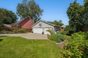 4210 W 44th St, Edina, MN 55424 - Photo 43