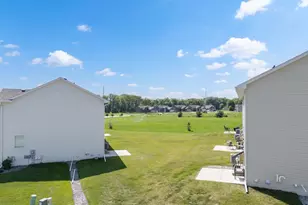 5270 Foxfield Dr NW, Rochester, MN 55901 - Photo 25