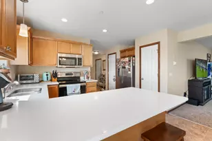 5270 Foxfield Dr NW, Rochester, MN 55901 - Photo 9