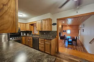 804 6th Ave SE, Pipestone, MN 56164 - Photo 13