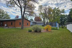 804 6th Ave SE, Pipestone, MN 56164 - Photo 39