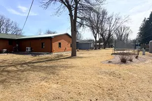 804 6th Ave SE, Pipestone, MN 56164 - Photo 27