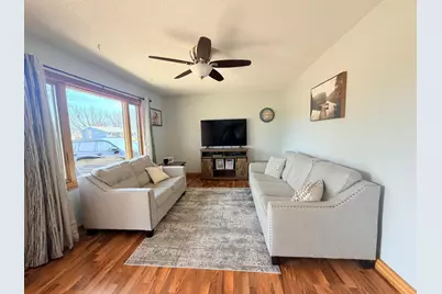 804 6th Avenue SE, Pipestone, MN 56164 - Photo 5