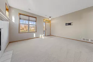 1574 Independence Dr, Northfield, MN 55057 - Photo 7