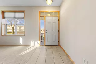 1574 Independence Dr, Northfield, MN 55057 - Photo 5