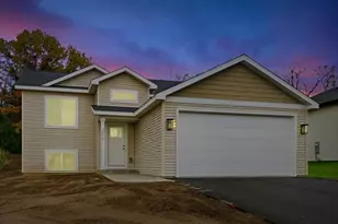 256 Dakota Ave, Roberts, WI 54023 - Photo 21