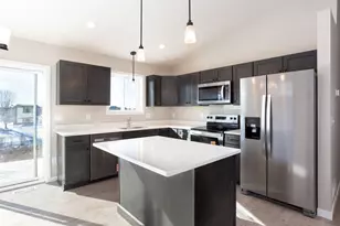 278 Eagle Ridge Dr, Roberts, WI 54023 - Photo 3