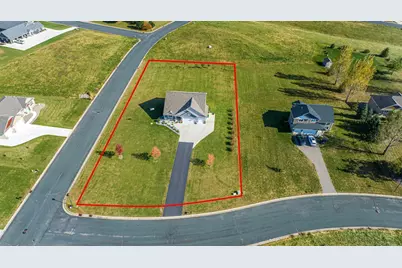 920 Amelia Court NE, Montgomery, MN 56069 - Photo 5