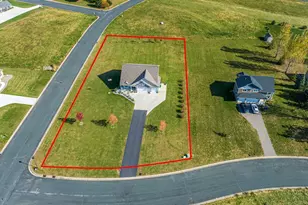 920 Amelia Ct NE, Montgomery, MN 56069 - Photo 5