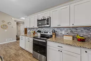 920 Amelia Ct NE, Montgomery, MN 56069 - Photo 27