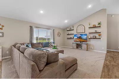 920 Amelia Court NE, Montgomery, MN 56069 - Photo 33