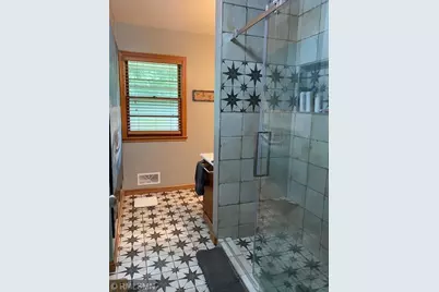 1952 Oak Knoll Drive, White Bear Lake, MN 55110 - Photo 9