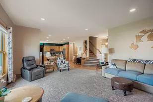 19917 Butternut Trail, Farmington, MN 55024 - Photo 7