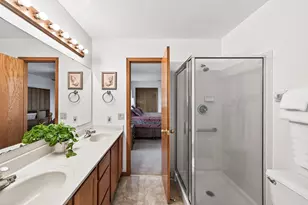 4156 Hilltop Ln, Eagan, MN 55123 - Photo 17