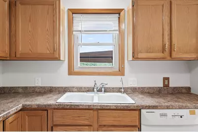 4156 Hilltop Lane, Eagan, MN 55123 - Photo 35