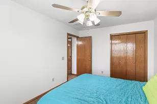 4156 Hilltop Ln, Eagan, MN 55123 - Photo 29