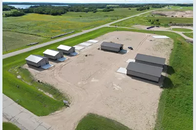 11941 147th Street #16, Lake Park, MN 56554 - Photo 9