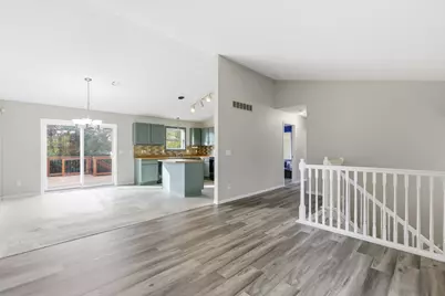 726 7th Street N, Montrose, MN 55363 - Photo 7