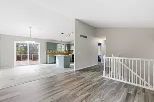 726 7th St N, Montrose, MN 55363 - Photo 7