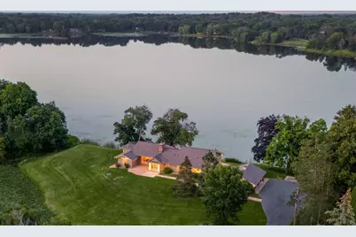 4 W Shore Road, North Oaks, MN 55127 - Photo 1