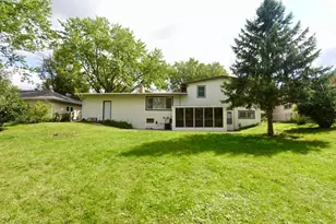 2701 Gerald Ave, North Saint Paul, MN 55109 - Photo 5