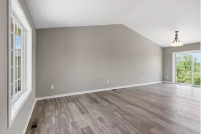 1001 Misty Meadow Boulevard, Buffalo, MN 55313 - Photo 7