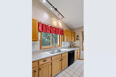 9662 84th Street Bay S, Cottage Grove, MN 55016 - Photo 17