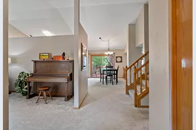 9662 84th Street Bay S, Cottage Grove, MN 55016 - Photo 3