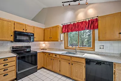 9662 84th Street Bay S, Cottage Grove, MN 55016 - Photo 15