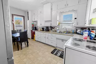 124 Ellington St, West Concord, MN 55985 - Photo 5