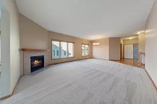 2712 Village Dr, Faribault, MN 55021 - Photo 19