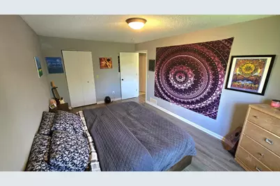 2063 N Park Drive #6, Saint Paul, MN 55119 - Photo 9