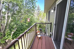 2063 N Park Dr, Saint Paul, MN 55119 - Photo 15