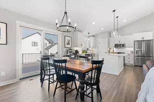 2449 Phoenix Rd SW, Rochester, MN 55902 - Photo 7