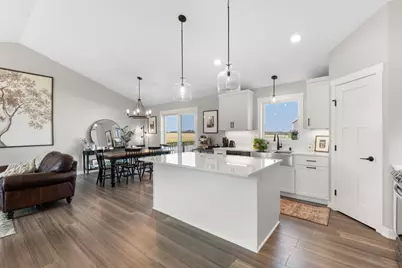 2449 Phoenix Road SW, Rochester, MN 55902 - Photo 3