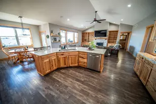 5892 Cambridge Hill Rd SE, Rochester, MN 55904 - Photo 35