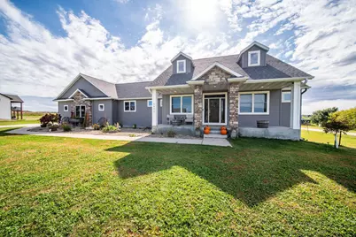 5892 Cambridge Hill Rd SE, Rochester, MN 55904 - Photo 5