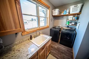 5892 Cambridge Hill Rd SE, Rochester, MN 55904 - Photo 57