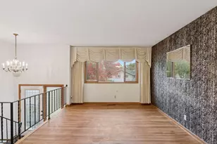 253 Stardust Blvd, Circle Pines, MN 55014 - Photo 7