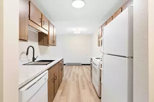 2650 S 15th Street S, Fargo,  58103 - Photo 3