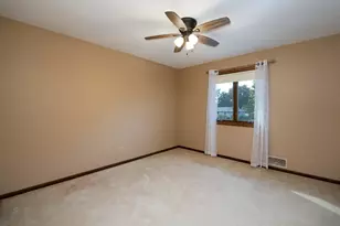 1810 Mary Ln, North Mankato, MN 56003 - Photo 17