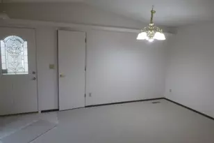 1160 Black Oaks Ln N, Plymouth, MN 55447 - Photo 13