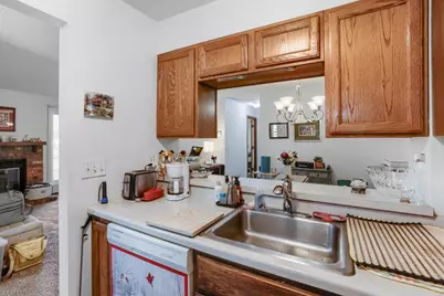 2058 Pathways Drive #9, Saint Paul, MN 55119 - Photo 3