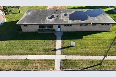 324 Main Street, Clinton, MN 56225 - Photo 1