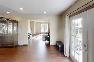 119 Hall Ln, Alden, MN 56009 - Photo 23